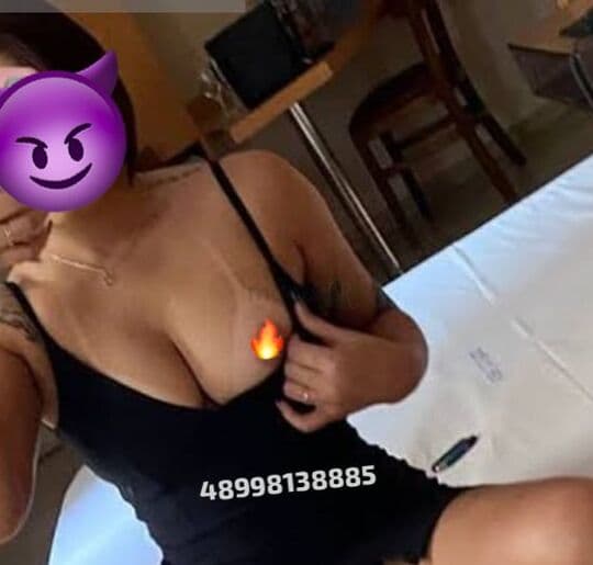 Jaque 🤤Adoro uma chupadinha na bucetinha e no cuzinho🤤